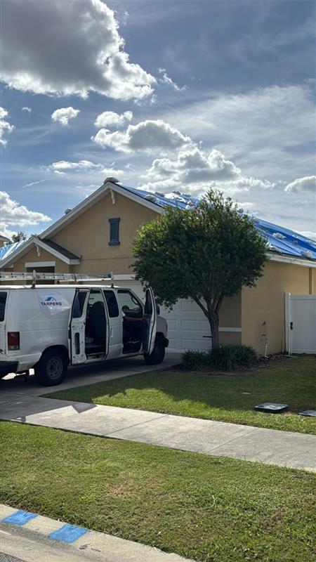 Top Reasons to Tarp a Roof